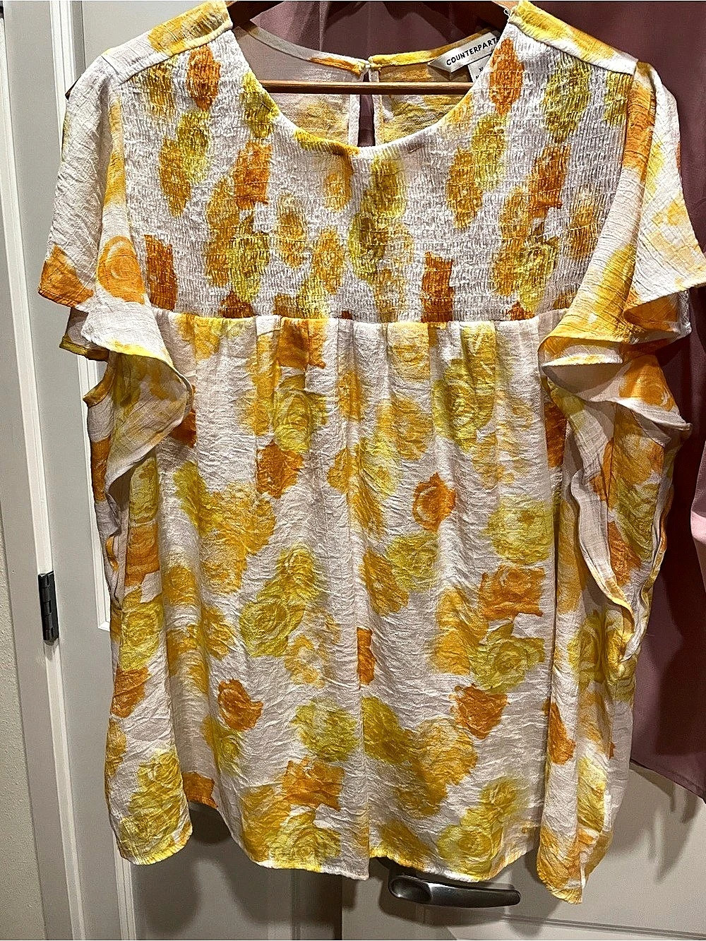 Counterparts Floral Short Sleeve Blouse in White & Yellow Size XL